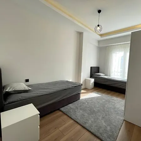 Riviera 100m Away From The Sea, 2 Bedroom Apartment *